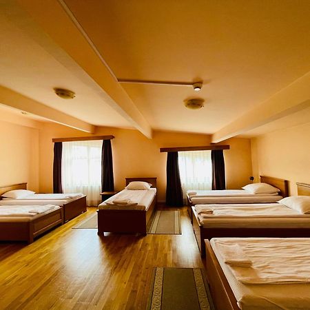 Rakoczi Center Bed & Breakfast Odorheiu Secuiesc Bagian luar foto