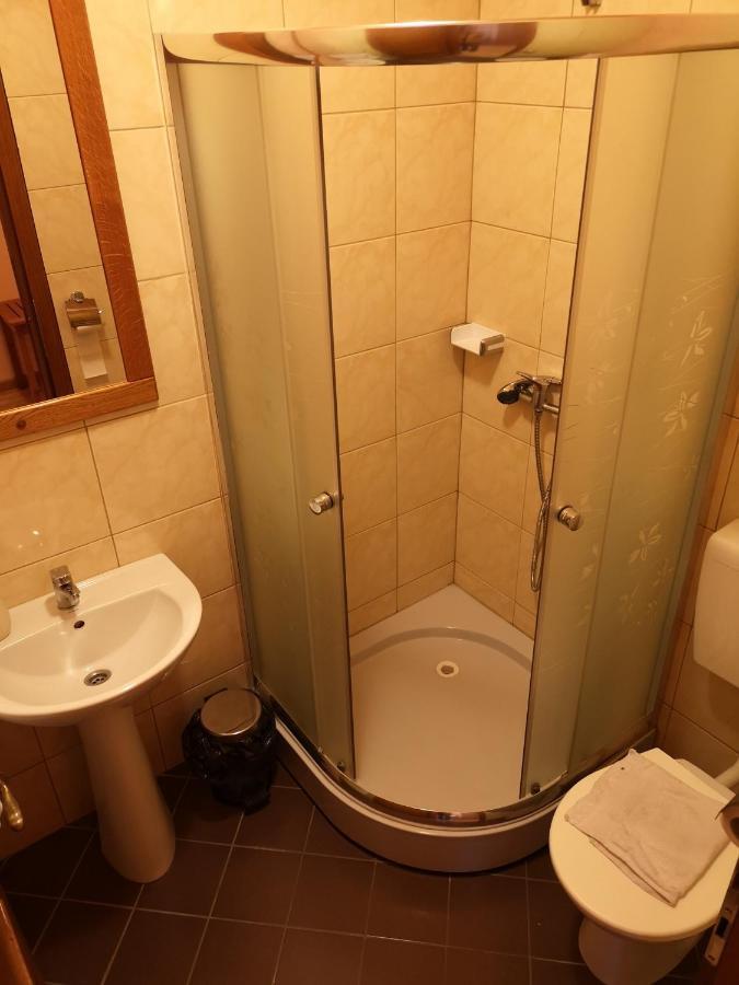 Rakoczi Center Bed & Breakfast Odorheiu Secuiesc Bagian luar foto